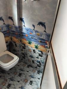 Bathroom Image of 600 Sq.ft 2 BHK Independent House for sale in Andheri East Mumbai for Rs. 6200000
