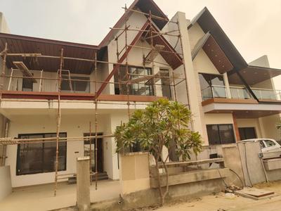 Image of 2700 Sq.ft 3 BHK Villa for sale in Gomti Nagar Extension, Lucknow for Rs. 30000000