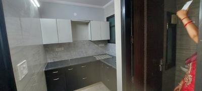 Kitchen Image of 500 Sq.ft 1 BHK Builder Floor for sale in Sudarshan Park New Delhi for Rs. 2500000