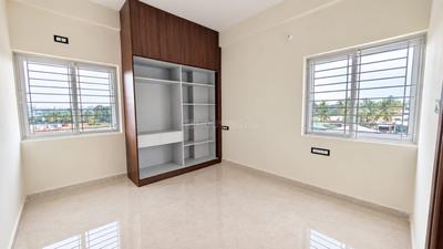Bedroom Image of 710 Sq.ft 1 BHK Apartment / Flat for rent in Yemalur Bengaluru for Rs. 30000