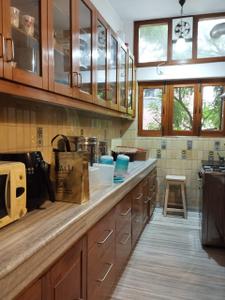 Kitchen Image of 2700 Sq.ft 4 BHK Builder Floor for sale in Safdarjung Enclave New Delhi for Rs. 90000000