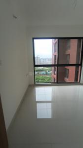 2 BHK Unfurnished Flat