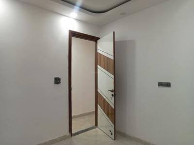 Bedroom Image of 1000 Sq.ft 3 BHK Builder Floor for sale in Govindpuri New Delhi for Rs. 7000000