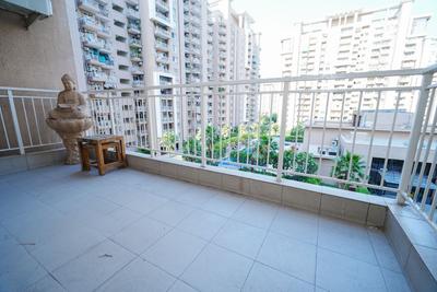 Balcony Image of 1720 Sq.ft 3 BHK Apartment / Flat for sale in Emaar Palm Gardens, Sector 83 Gurgaon for Rs. 22000000