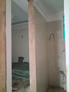 Common Bathroom Image of 600 Sq.ft 1 BHK Apartment / Flat for sale in Swastik AVS Infra Homes, Sector 102 Noida for Rs. 3100000