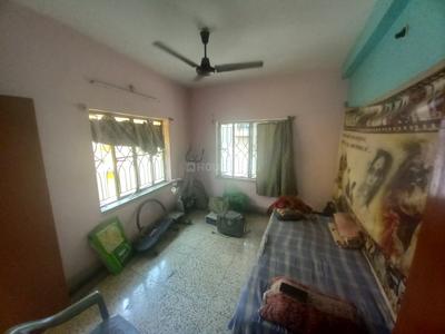 Bedroom Image of 850 Sq.ft 3 BHK Apartment / Flat for sale in Sinthi Kolkata for Rs. 2900000