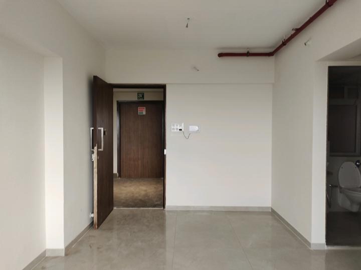 Gurukrupa Marina Enclave Wing J K L Phase I Main Image 1