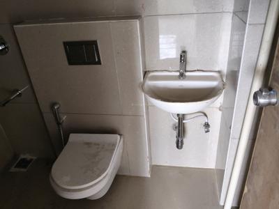 Common Bathroom Image of 1760 Sq.ft 3 BHK Apartment / Flat for sale in Shilaj Ahmedabad for Rs. 8800000