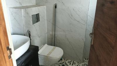 Image of 1200 Sq.ft 3 BHK Apartment / Flat for rent in Skyline Elevate, Utrathiya, Zirakpur for Rs. 35000