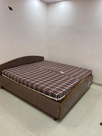 Block 6B, Ramesh Nagar Bedroom 1
