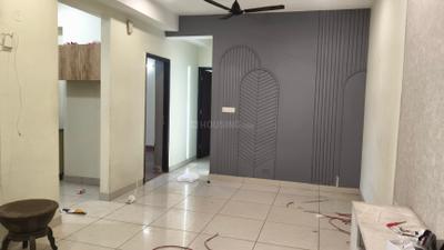 Living Room Image of 900 Sq.ft 2 BHK Apartment / Flat for rent in Supertech The Romano, Sector 118 Noida for Rs. 23006