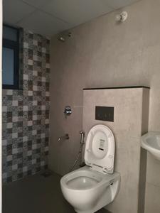 Common Bathroom Image of 1176 Sq.ft 2.5 BHK Apartment / Flat for sale in Shapoorji Pallonji Vanaha, Bavdhan Pune for Rs. 10999999