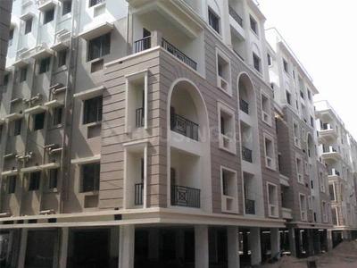 Image of 1200 Sq.ft 3 BHK Apartment / Flat for rent in Airport Gate no. 1, Kolkata for Rs. 18000
