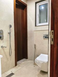 Common Bathroom Image of 2700 Sq.ft 4 BHK Builder Floor for sale in Paramount Luxury Floors Sushant Lok 3 B Block, Sector 57 Gurgaon for Rs. 33500000