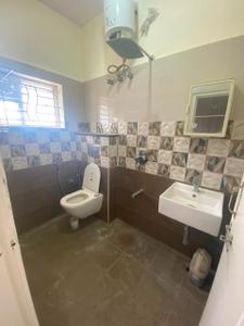 Bathroom Image of 1800 Sq.ft 2 BHK Apartment / Flat for rent in Doddanagamangala Bengaluru for Rs. 33000