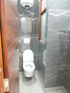 Common Bathroom Image of 650 Sq.ft 2 BHK Builder Floor for sale in DDA Residential Flats, Sector 8 Dwarka New Delhi for Rs. 10000000