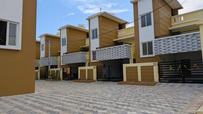 Image of 2100 Sq.ft 3.5 BHK Duplex for sale in Tankapani Road, Bhubaneswar for Rs. 12000000