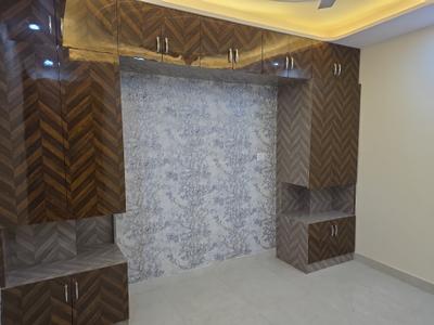 Bedroom Image of 915 Sq.ft 3 BHK Builder Floor for sale in Palam New Delhi for Rs. 7500000
