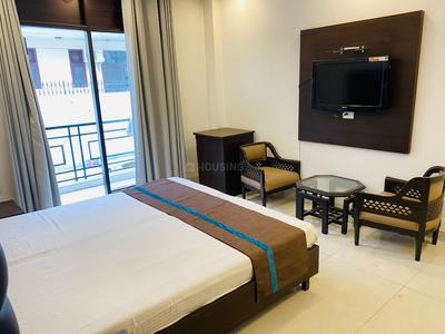 Bedroom Image of Urbanroomz Girls PG in Sector 46, Gurgaon