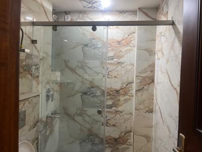 Bathroom Image of 1500 Sq.ft 3 BHK Builder Floor for sale in Tilak Nagar New Delhi for Rs. 26000000