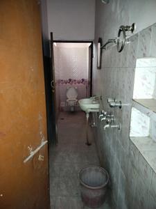 Bathroom Image of 1300 Sq.ft 2 BHK Independent House for sale in Gomti Nagar Lucknow for Rs. 16000000