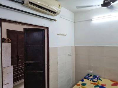 1 RK Independent Builder Floor