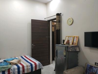Bedroom Image of 1800 Sq.ft 4 BHK Builder Floor for sale in Tri Nagar New Delhi for Rs. 17000000