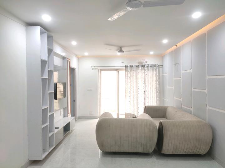 Paras Tierea Main Image 1