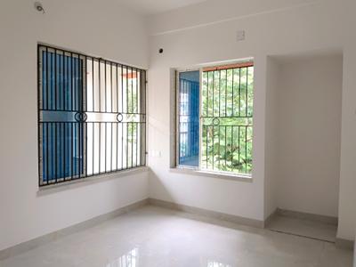 Bedroom Image of 1000 Sq.ft 2 BHK Apartment / Flat for sale in Purbalok Kolkata for Rs. 7600000