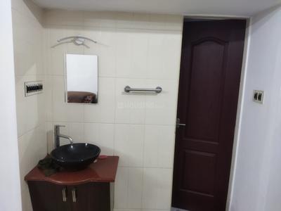 Bathroom Image of 1550 Sq.ft 4 BHK Independent House for sale in Eroor Kochi for Rs. 8500000
