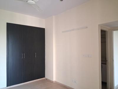 Bedroom Image of 1685 Sq.ft 3 BHK Apartment / Flat for sale in DLF Capital Greens Phase 1 And 2, Karampura New Delhi for Rs. 29000000