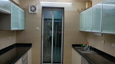 Kitchen Image of 1750 Sq.ft 3 BHK Apartment / Flat for rent in Lokhandwala Octacrest, Kandivali East Mumbai for Rs. 78000