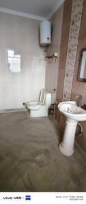 Bathroom Image of 1450 Sq.ft 3 BHK Apartment / Flat for sale in Mahavir Apartment, Sector 29 Noida for Rs. 22000000