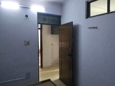 Bedroom Image of 450 Sq.ft 2 RK Builder Floor for rent in New Ashok Nagar New Delhi for Rs. 15000