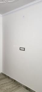 Bedroom Image of 800 Sq.ft 2 BHK Builder Floor for sale in Kotla Mubarakpur New Delhi for Rs. 4300000