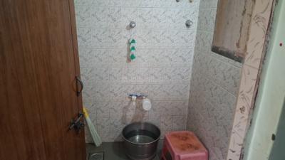 Bathroom Image of 525 Sq.ft 1 BHK Independent House for rent in Akota Vadodara for Rs. 9999