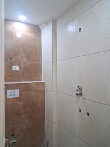 Common Bathroom Image of 900 Sq.ft 3 BHK Builder Floor for rent in Dwarka Mor New Delhi for Rs. 28500