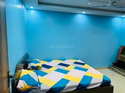Bedroom Image of 700 Sq.ft 1 BHK Apartment / Flat for rent in Picnic Garden Kolkata for Rs. 16000
