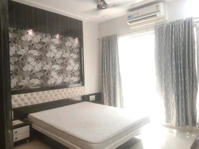 Bedroom Image of 1080 Sq.ft 2 BHK Apartment / Flat for sale in Lokhandwala Octacrest, Kandivali East Mumbai for Rs. 25000000