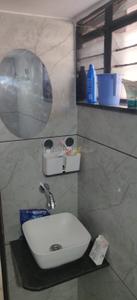 Bathroom Image of 550 Sq.ft 1 BHK Builder Floor for rent in Waghodia Road Vadodara for Rs. 15000