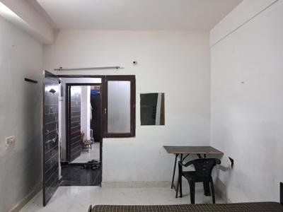 Bedroom Image of 200 Sq.ft 1 RK Independent House for rent in Sector 5 Noida for Rs. 10000