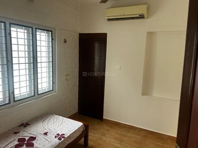 Bedroom Image of 800 Sq.ft 2 BHK Builder Floor for rent in Malapuram Kozhikode for Rs. 18000