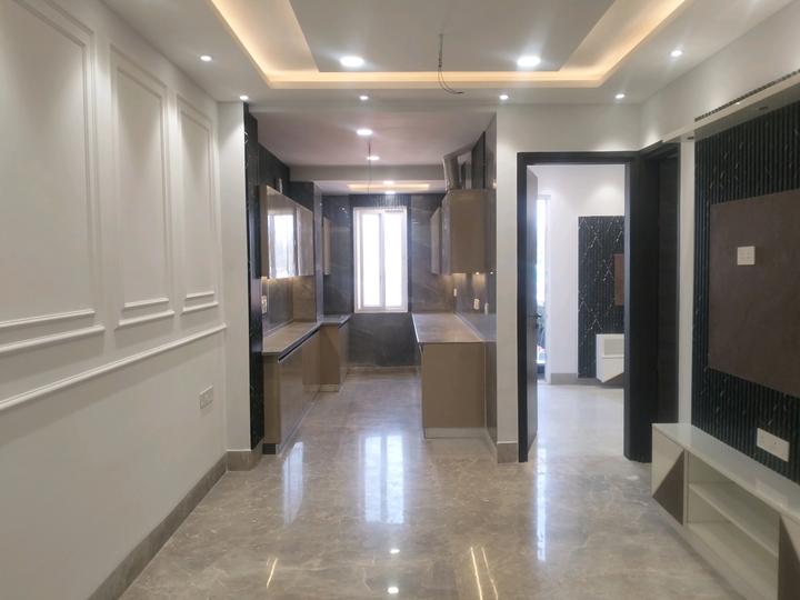 Vikaspuri Main Image 1