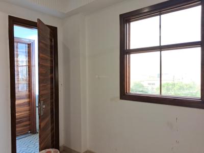 Bedroom Image of 1500 Sq.ft 4 BHK Apartment / Flat for sale in JMD Siddhi Vinayak, Sector 73 Noida for Rs. 8500006