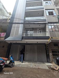 Image of 990 Sq.ft 3 BHK Builder Floor for sale in Laxmi Nagar, New Delhi for Rs. 9500000