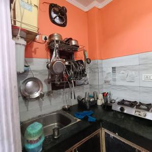 Kitchen Image of 810 Sq.ft 2 BHK Builder Floor for sale in Pul Prahlad Pur New Delhi for Rs. 2600000