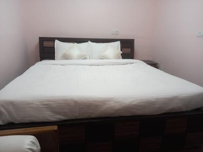 Bedroom Image of Mid-Town Stay in Malviya Nagar, Bhopal