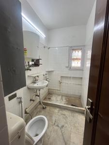 Image of 1100 Sq.ft 2 BHK Apartment / Flat for sale in Vasant Kunj, New Delhi for Rs. 36000000