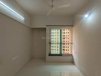 Bedroom Image of 965 Sq.ft 2 BHK Apartment / Flat for sale in Rustomjee Urbania, Thane West Thane for Rs. 12800000