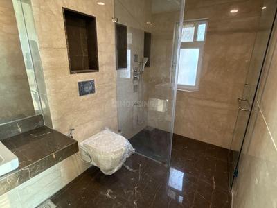 Image of 2300 Sq.ft 4 BHK Apartment / Flat for rent in Lokhandwala Minerva, Worli, Mumbai for Rs. 500000